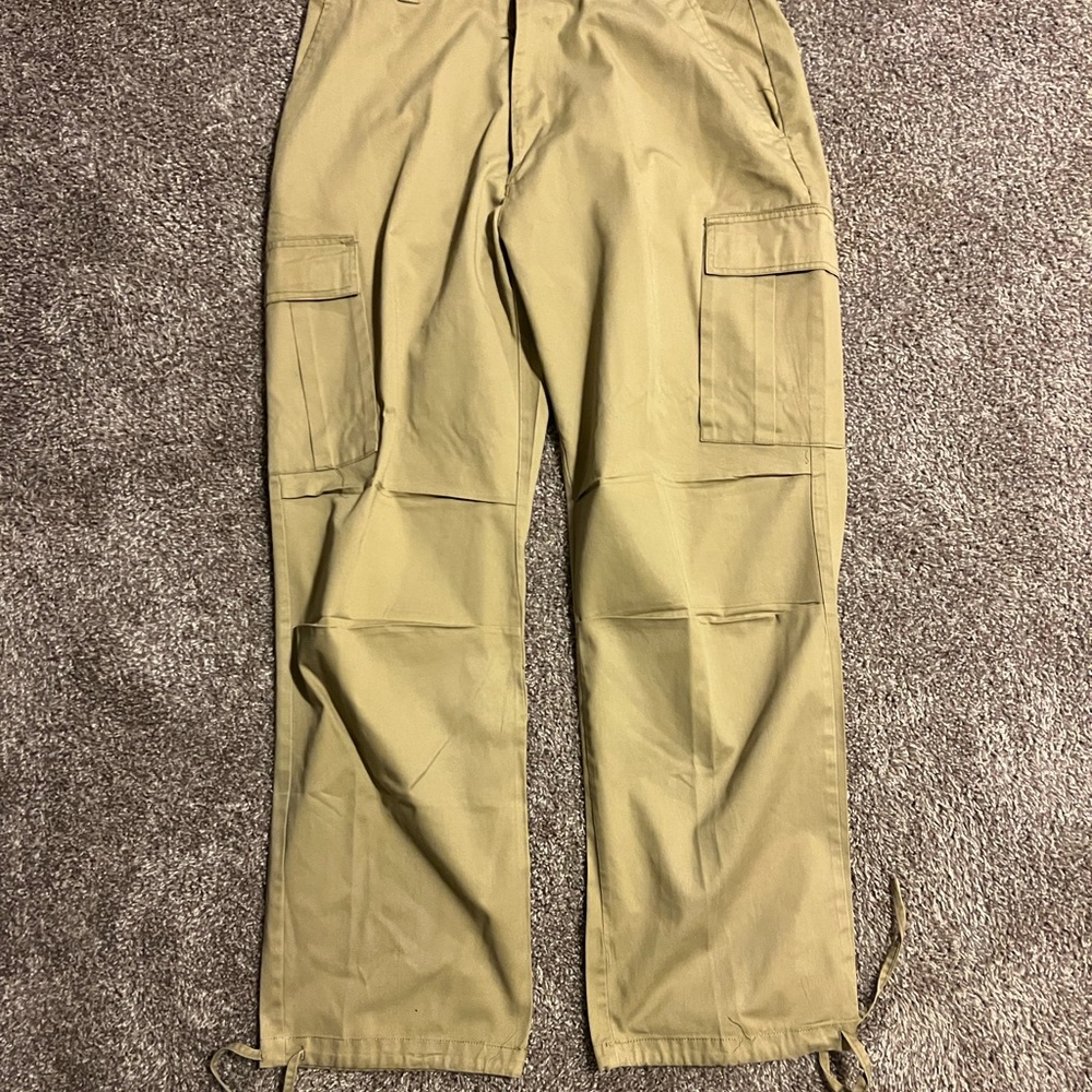 34 or 36 waist by 34, sorry unsure of size